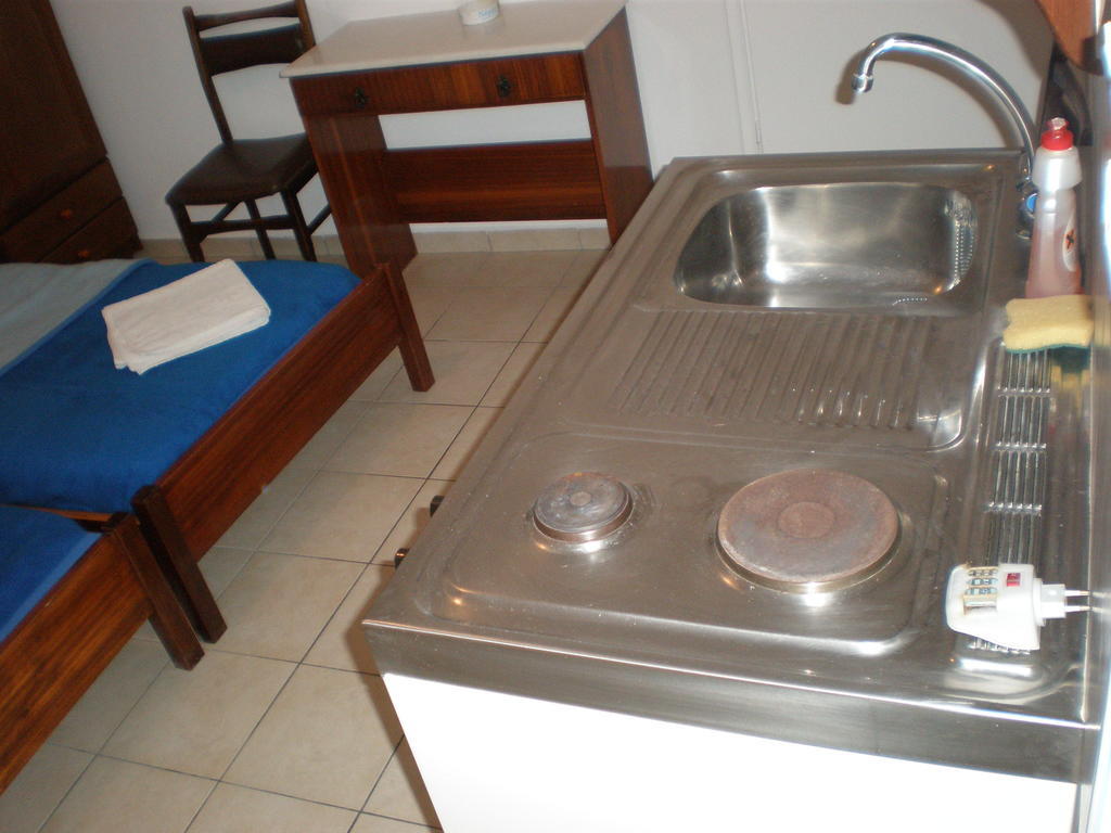 Chrysa Apartman Andíparosz Póli Szoba fotó